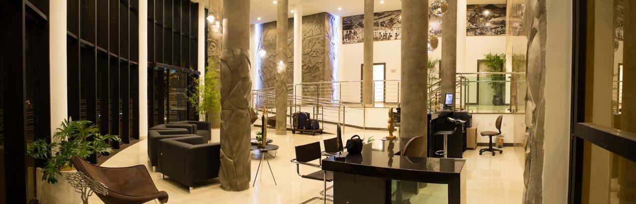 Minas Platinum Hotel & Convention Conselheiro Lafaiete Rum bild