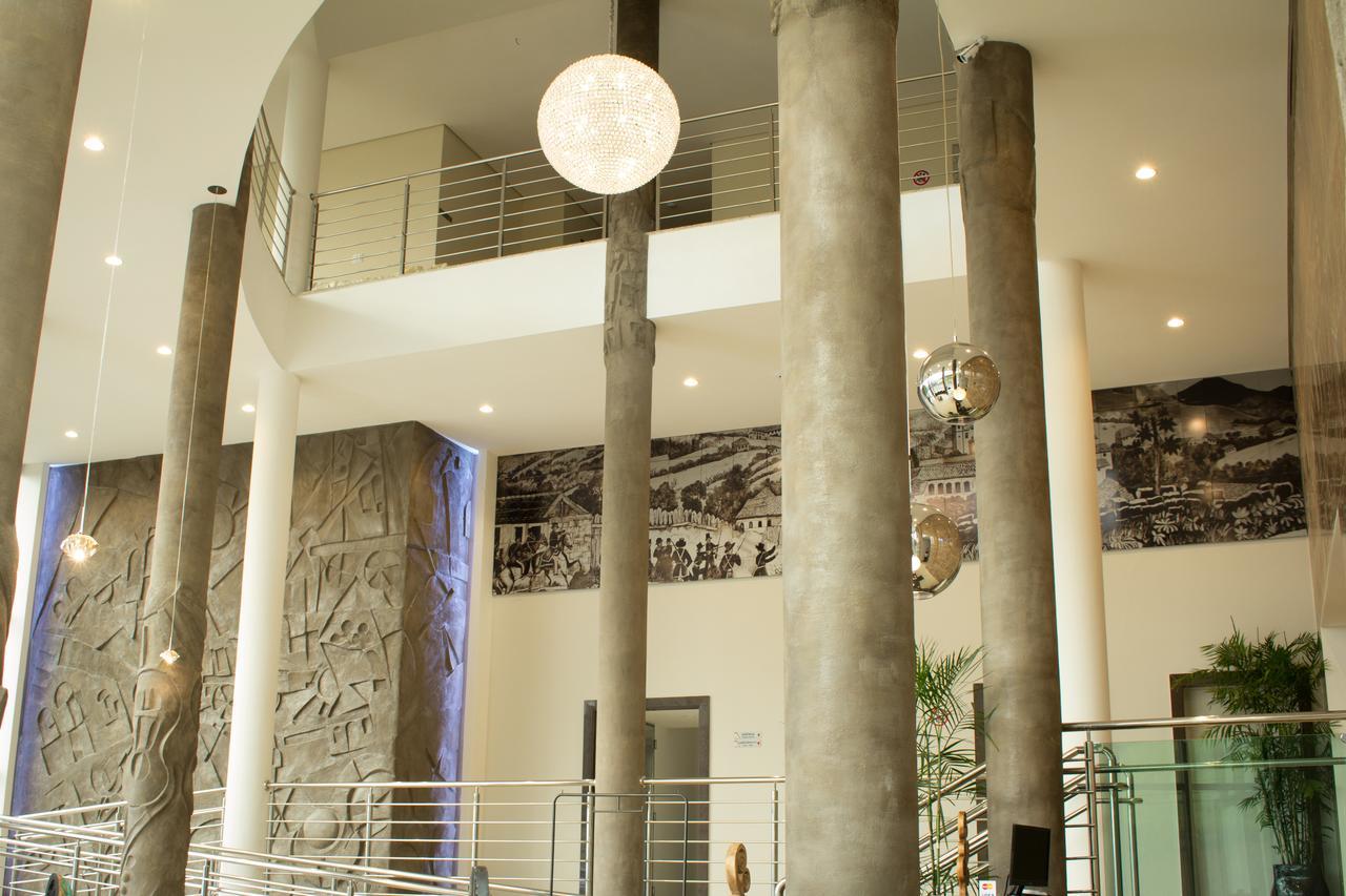 Minas Platinum Hotel & Convention Conselheiro Lafaiete Rum bild